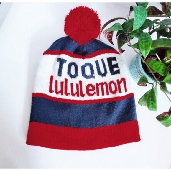 LULULEMON Iconic Vintage "Cheer Me On" Red/Blue Olimpic Ski Beanie Toque - Picture 3 of 10